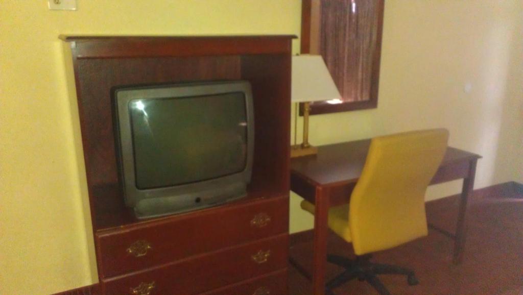 Atlanta Airport Hotel フォレストパーク 部屋 写真